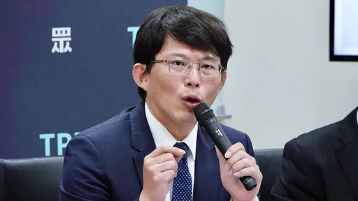 黃國昌願共商國是應對川普關稅 但「卓榮泰該下台」賴清德站出來