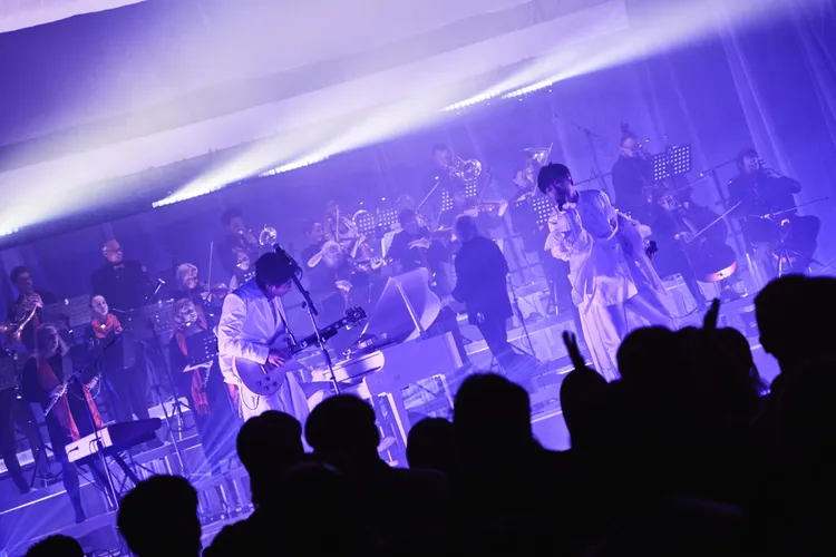 蘇打綠於柏林宣布《二十年一刻》第20站即將落腳高雄巨蛋。圖／緒風提供