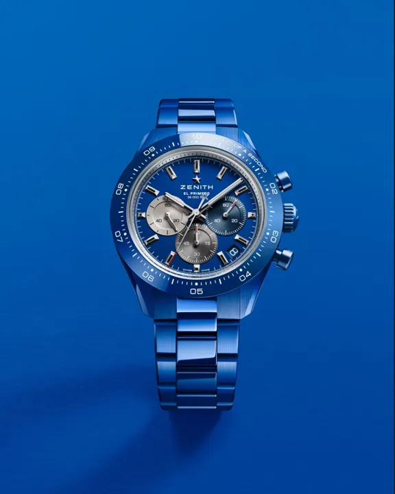 ZENITH G.F.J.腕錶，39.15mm，950鉑金錶殼，青金石錶盤，深藍色鱷魚皮錶帶/黑色小牛皮錶帶/藍色Saffiano十字壓紋小牛皮錶帶，135手動上鍊機芯，動力儲存72小時，防水深度50米，全球限量160只，177萬9800元。品牌提供