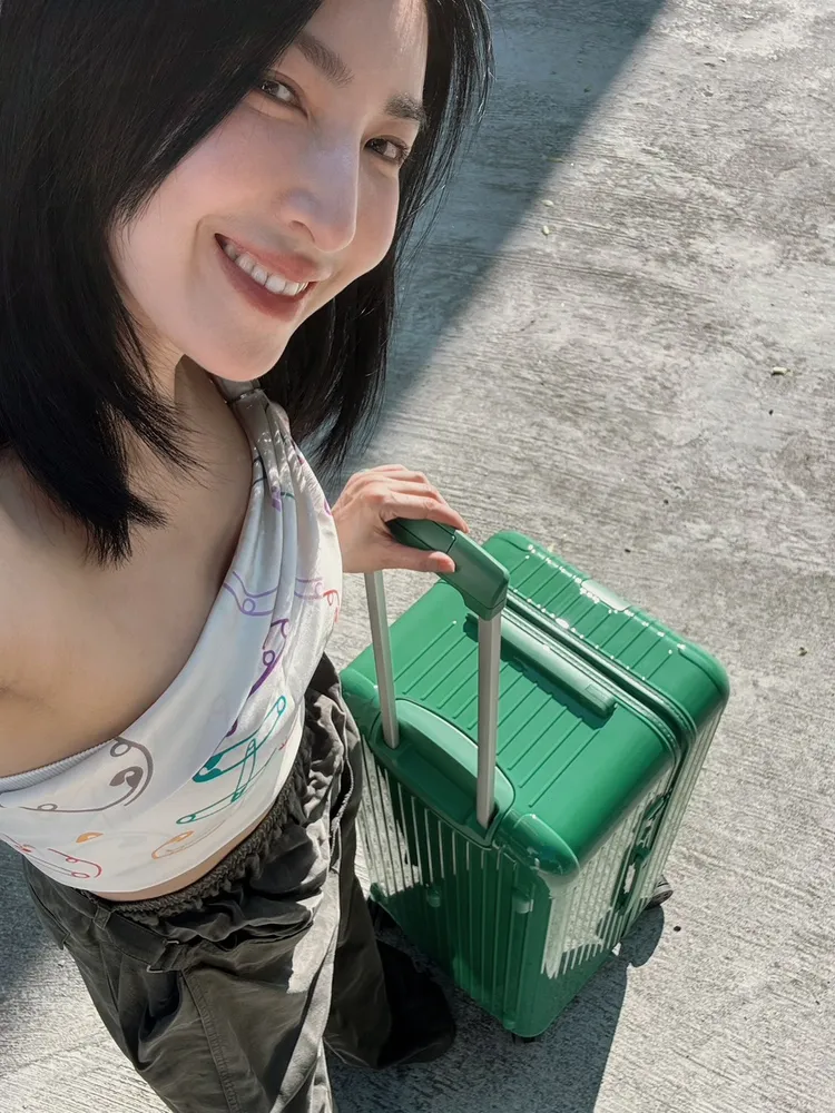 楊謹華趁機分享與先生過往出遊的甜蜜事蹟。品牌提供