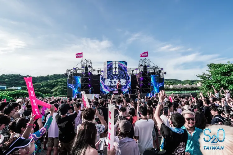 去年邀請到金曲歌王翁立友開唱《我問天》造成轟動。S2O Taiwan提供