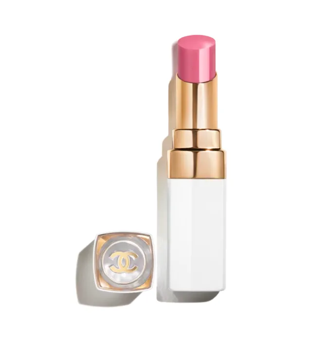 COCO晶亮潤唇膏-晶亮光澤#758粉櫻，1550元。品牌提供