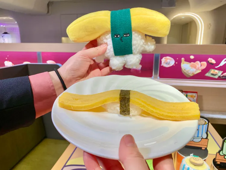 長達近20公分的「翹翹板玉子燒」40元就能吃得到。莊偉祺攝