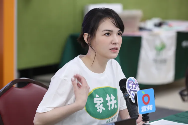 張榕容提到網路陷阱很激動。彭欣偉攝