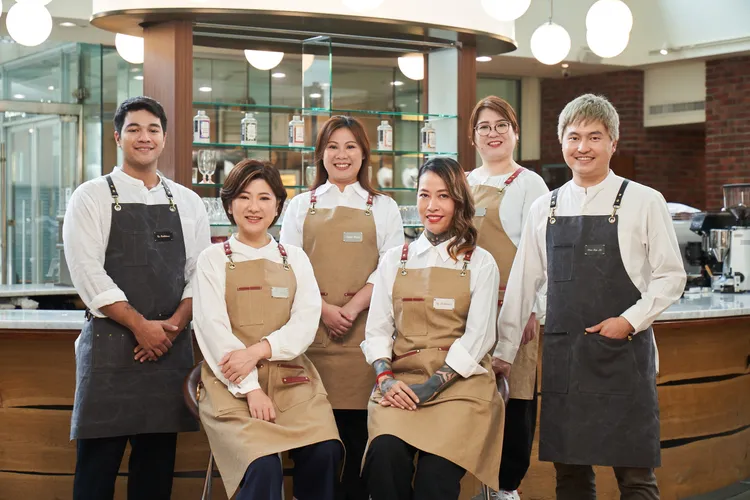 世界級的咖啡冠軍團隊 就在UCC_來自台灣、香港、日本、泰國的六位冠軍咖啡師。業者提供