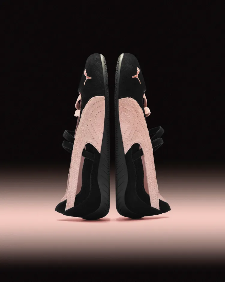 PUMA SPEEDCAT BALLET將經典彎刀Logo以獨特的鏤空方式呈現。品牌提供