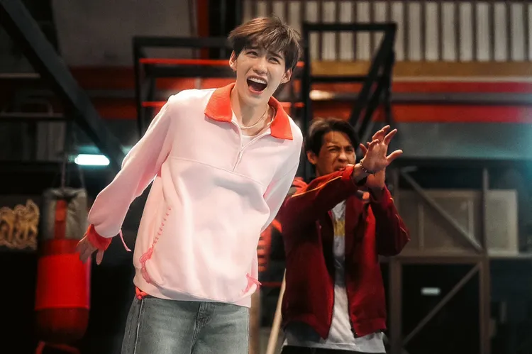 PP（左）、Billkin片中有不少搞笑場面。金盞花大影業提供