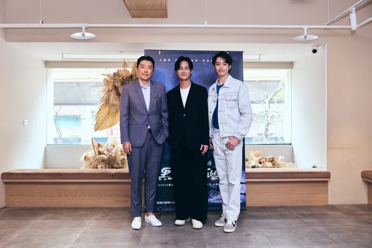 段鈞豪（左起）、夏騰宏、曹佑寧今一起為戲宣傳。客台提供