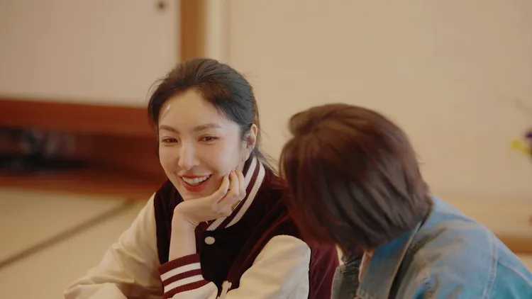 楊謹華（左）說到《一把青》播完一整年後，才從師娘的角色走出來。鏡電視提供