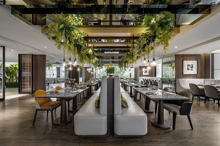 蓮花餐廳於母親節週末推出南洋風味主題自助餐，主打印度、馬來西亞及泰國特色料理無限享用。板橋凱撒大飯店提供