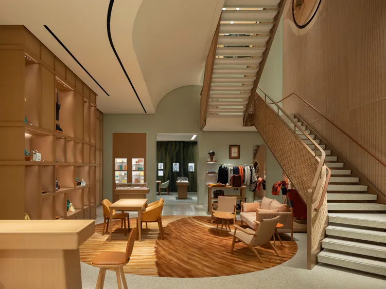 愛馬仕台中大遠百專門店。品牌提供