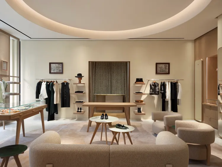 愛馬仕台中大遠百專門店。品牌提供