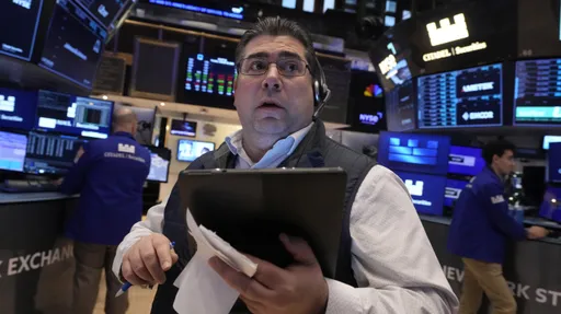 市場評估貿易戰後續影響 美股多收低