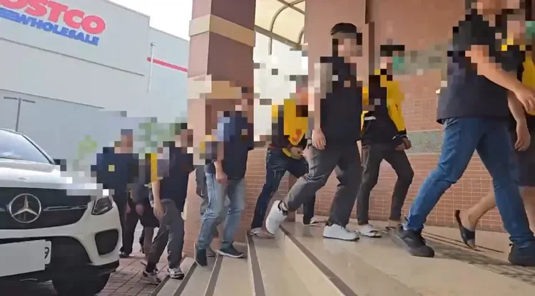 警方昨天行動一口起逮到林姓首腦及旗下8名車手。翻攝照片