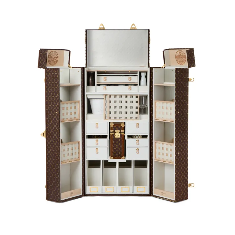 Malle Sake清酒硬箱，675萬元。品牌提供