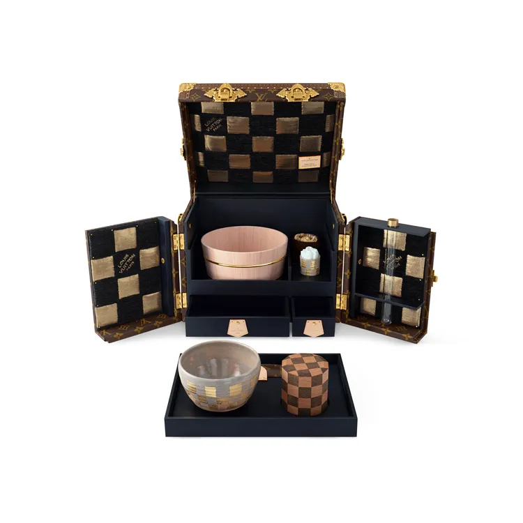 Malle Ceremonie Matcha 抹茶茶道硬箱，338萬元。品牌提供