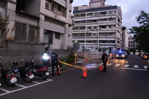 疑積欠數十萬債務 男旅遊返家未進門卻墜樓亡