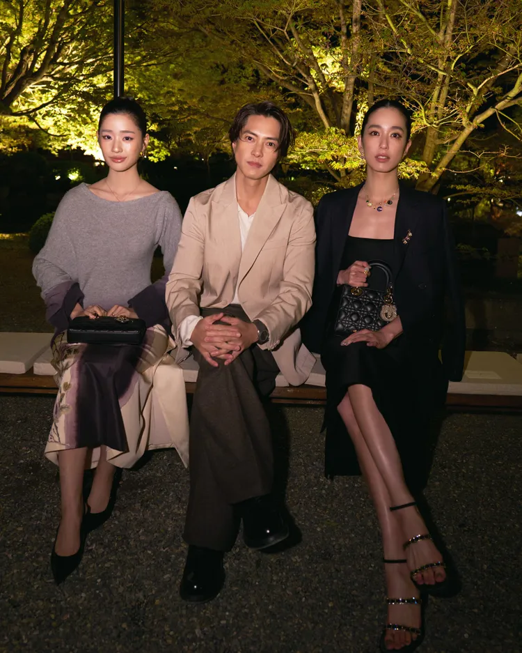 陳庭妮（右）與山下智久（中）夢幻同框。翻攝陳庭妮IG