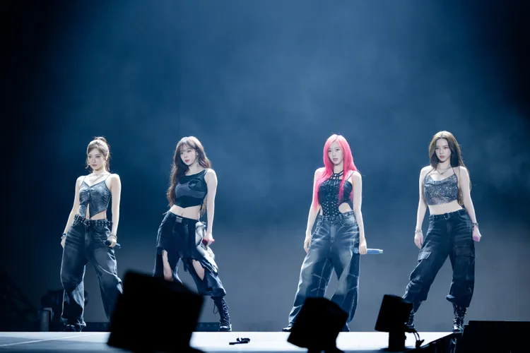 Ningning（左起）、Winter、Giselle、Karina氣場十足。希林國際提供