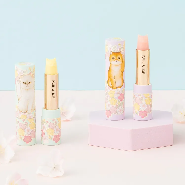 PAUL & JOE招財貓限量唇膏盒，各310元。品牌提供