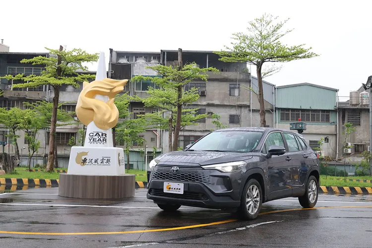 2025車訊風雲獎 最佳國產中小型SUV Toyota Corolla Cross。主辦單位提供