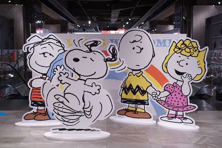 5/5起在澎坊購物休閒廣場與澎澄飯店拍照打卡即贈限量精美史努比小物，萌度爆表。業者提供