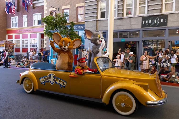 園區內可與人氣角色近距離互動合影。昆士蘭旅遊局提供