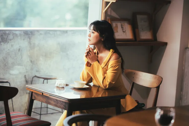 丁噹演唱新歌想到舊愛，數度哽咽。圖／相信音樂提供