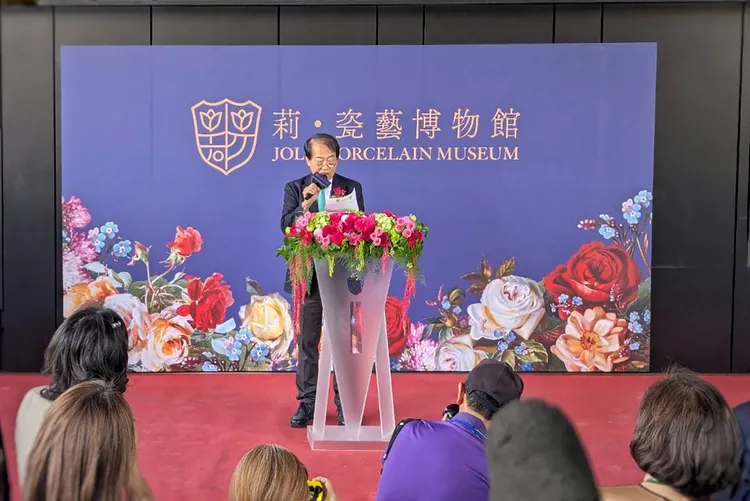 「莉‧瓷藝博物館」總舵手石川傳媒集團石川董事長、創辦人朱莉。業者提供