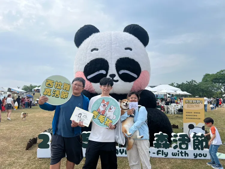 現場有「想你熊似顏繪」，很受遊客歡迎。西拉雅風管處提供