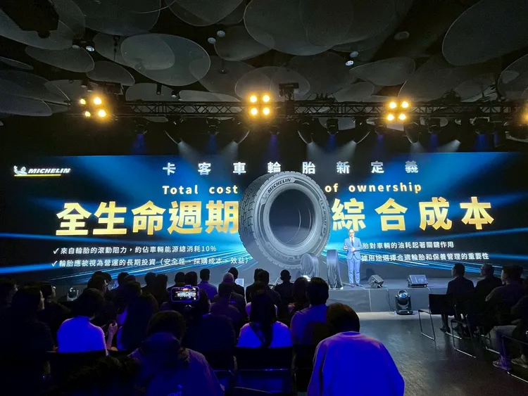 使用米其林X MULTI ENERGY 2輪胎每年可減少高達3.25噸二氧化碳排放，不僅降低營運成本，也助力業者減少碳排放。林浩昇攝