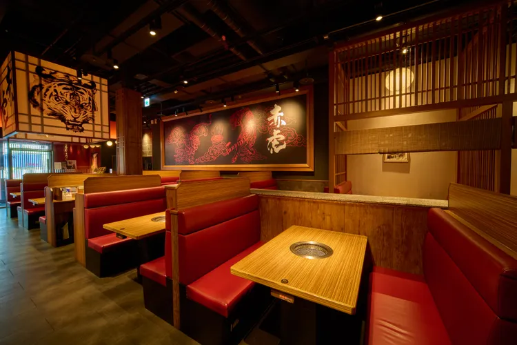 焼肉の名門赤虎內湖店。業者提供