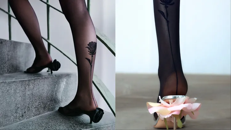 飾有花朵鞋跟的高跟涼鞋呼應了玫瑰花主題。品牌提供