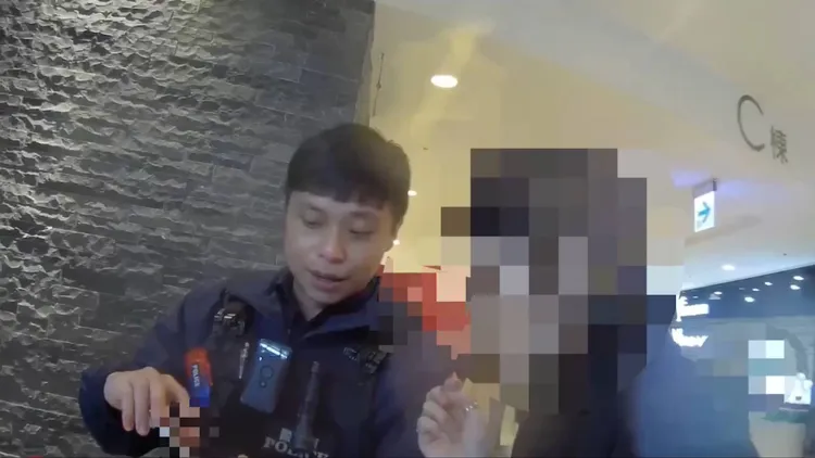 警方在車站內找到王女。警方提供