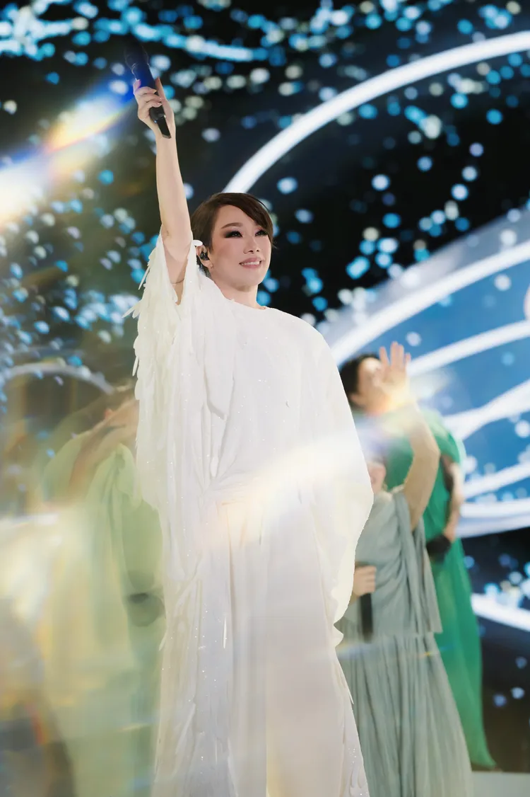 林憶蓮經典歌曲連發，吸引全場大合唱。圖／索尼音樂提供