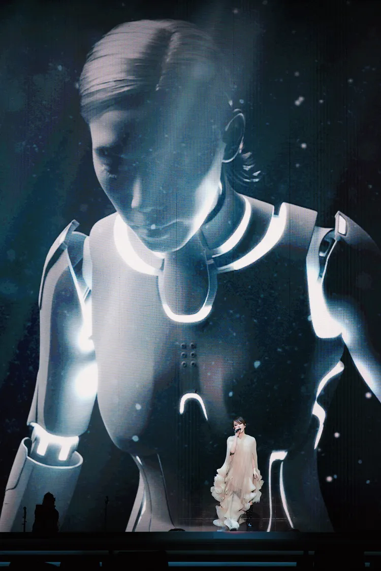 林憶蓮廣州開唱首唱《蓋亞》。圖／索尼音樂提供