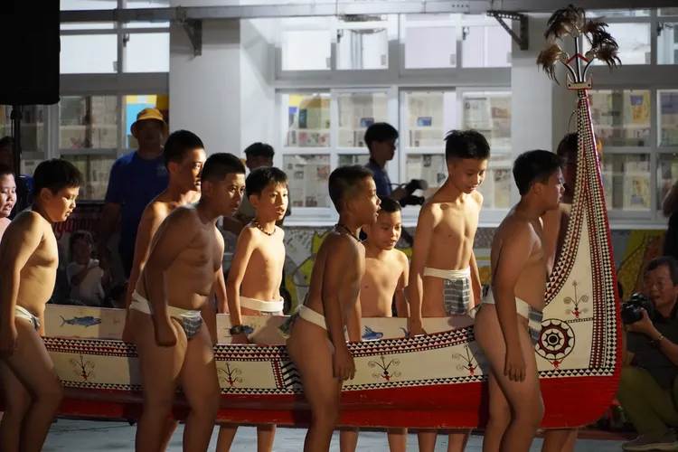 秉持關注偏鄉教育的初衷，林思宏X5醫師慈善基金會自112年起資助東清國小開辦各項課程與贊助重要活動。林思宏X5醫師慈善基金會提供