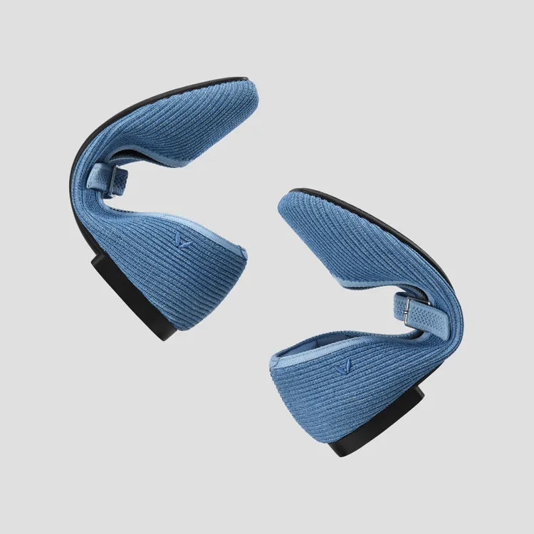 Margot Mary-Jane柔軟到可以直接機洗清理。品牌提供