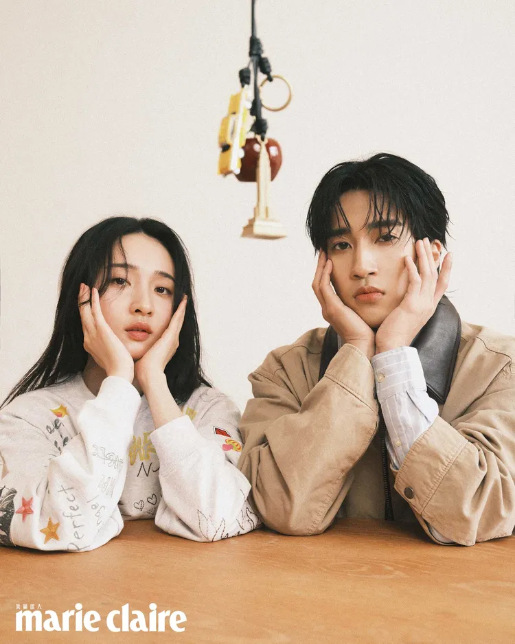 李沐（左）、婁峻碩（右）拍攝《Marie Claire美麗佳人》封面。《Marie Claire美麗佳人》國際中文版提供