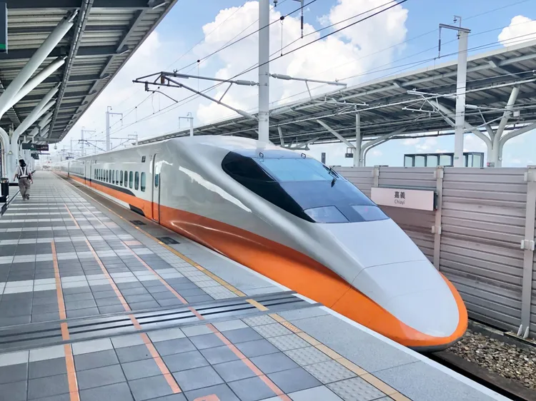 購票高鐵旅遊商品69折，折抵上限最高1000 元。可樂旅遊提供