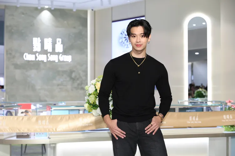 高爾宣今日出席點睛品開幕活動。彭欣偉攝