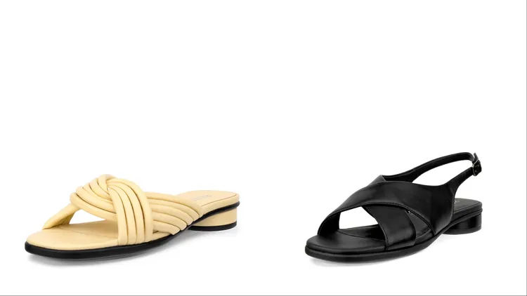 ECCO「SCULPTED ALBA 25」涼拖鞋（左）5980元、交叉帶平底涼鞋（右）6680元。品牌提供
