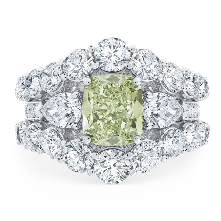 Foundation系列鑽石嵌套式戒指，870萬元。品牌提供