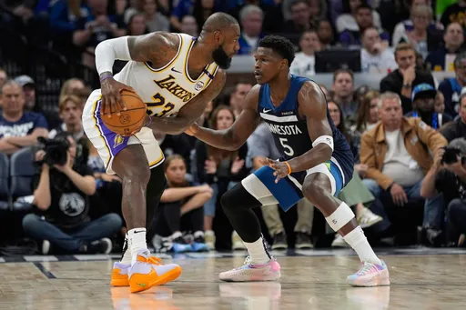 詹皇又要首轮游？40岁拚老命打46分钟还写神纪录　湖人却快被淘汰