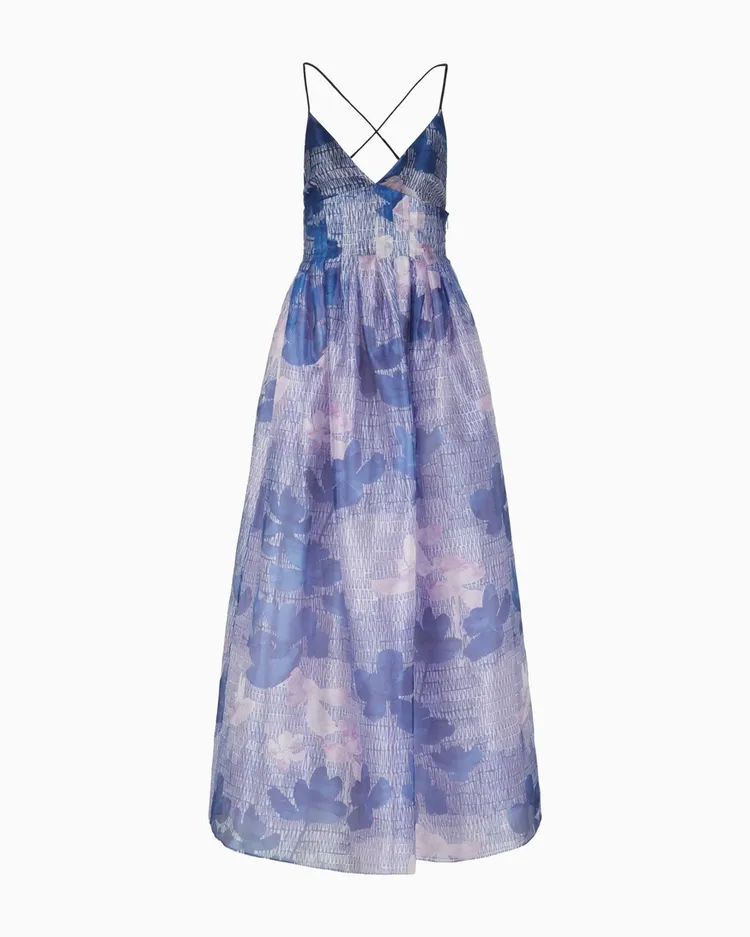 EMPORIO ARMANI印花洋裝，72800元。品牌提供