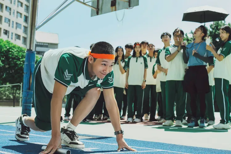 黃冠智到家鄉嘉義進行宣傳活動。紅杉娛樂提供