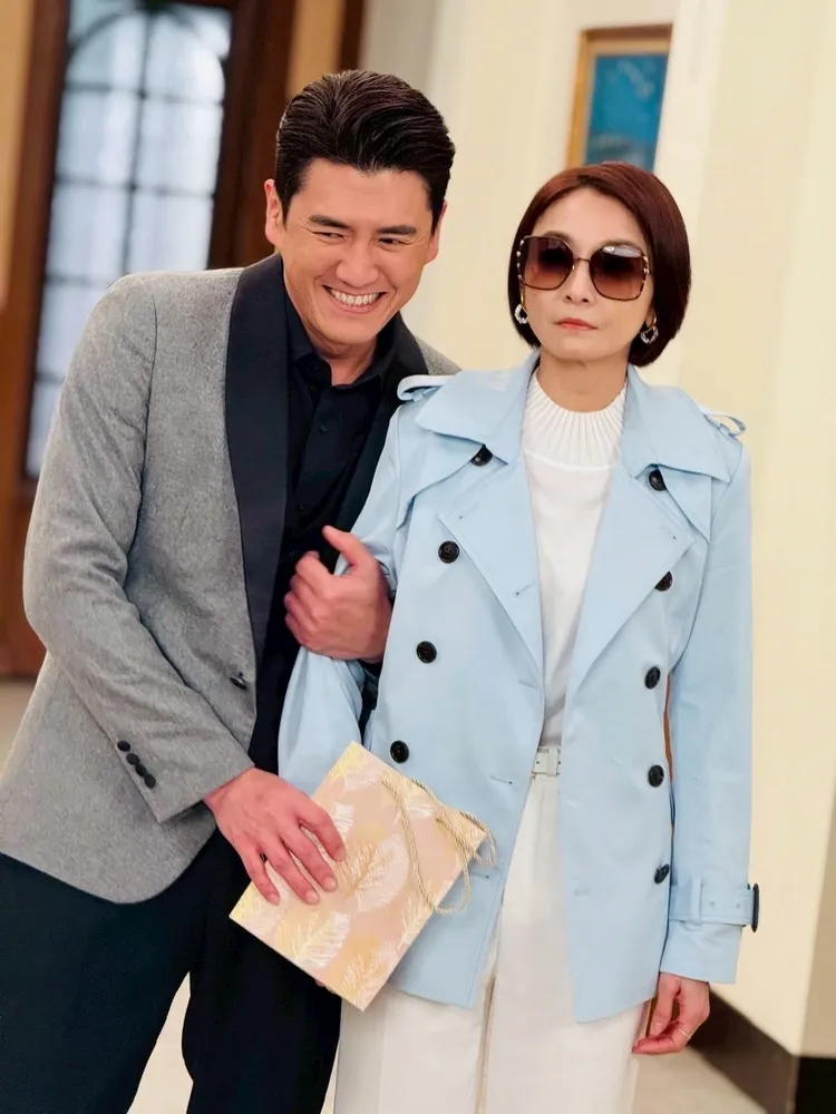 周昱綸上演佔有慾男友。三立提供