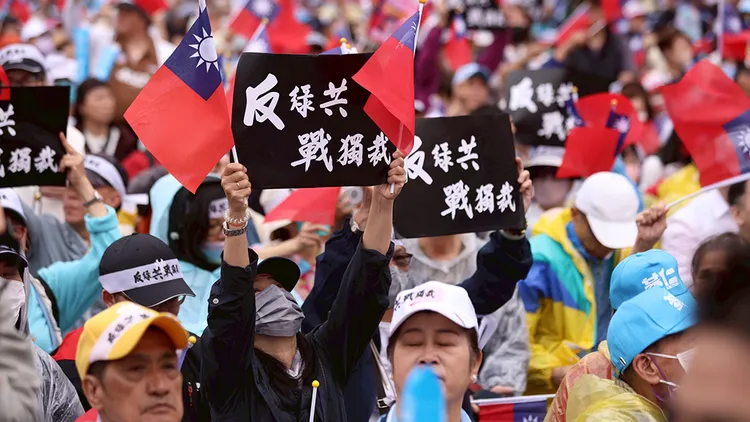 426凱道集會現場人群。彭欣偉攝