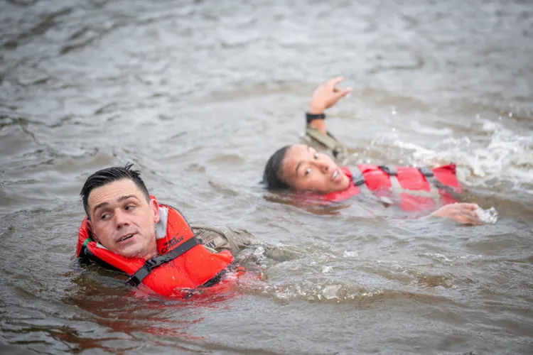 競賽長達3天，歷經各種難關。美聯社