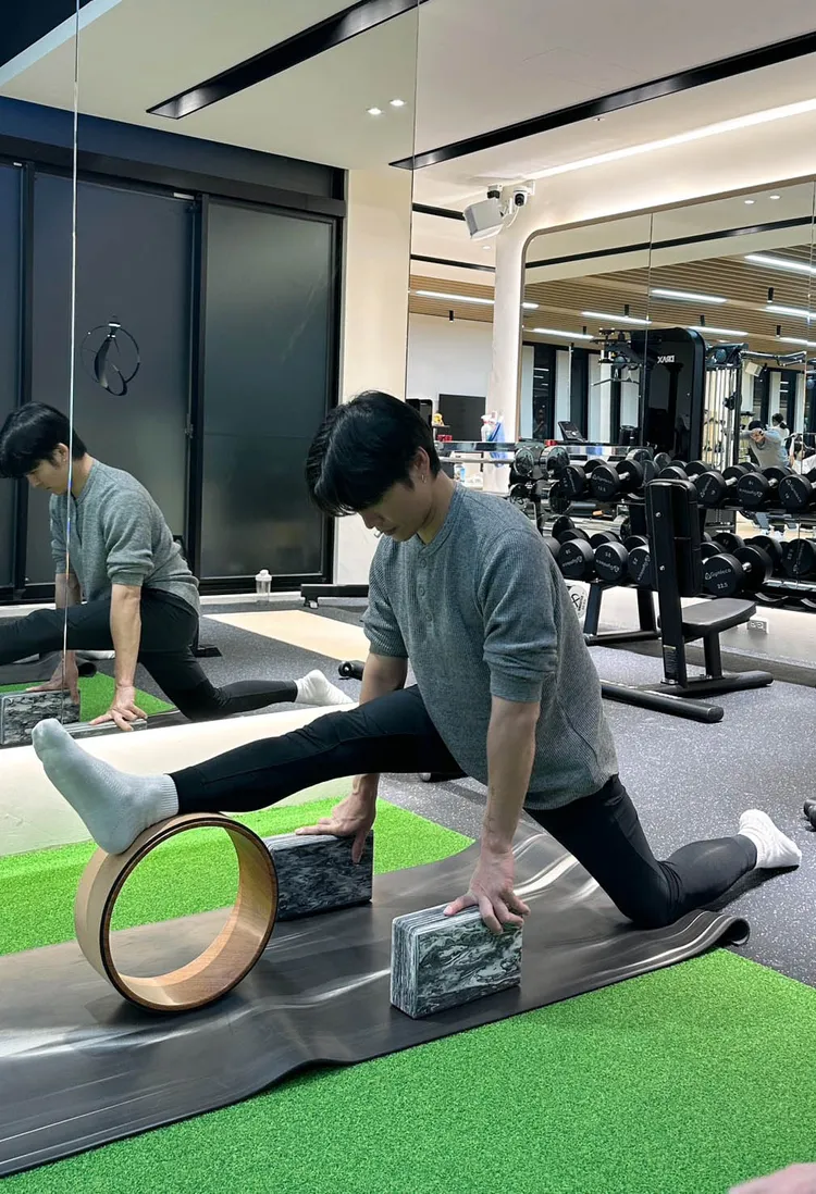 展榮為了演出備戰。星展娛樂提供
